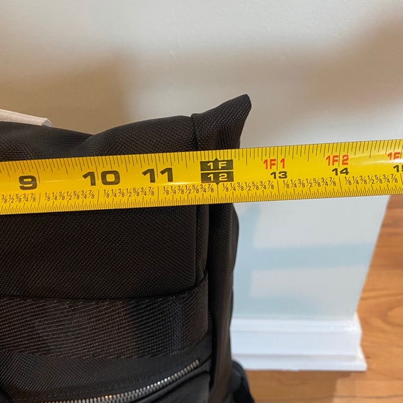 Tumi backpack - Picture 11 of 11